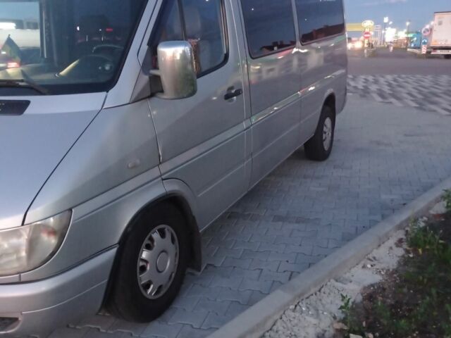 Сірий Мерседес Sprinter, об'ємом двигуна 2.1 л та пробігом 300 тис. км за 8000 $, фото 4 на Automoto.ua