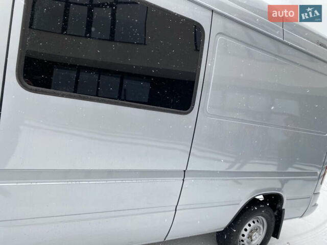 Серый Мерседес Sprinter, объемом двигателя 2.69 л и пробегом 500 тыс. км за 8700 $, фото 26 на Automoto.ua