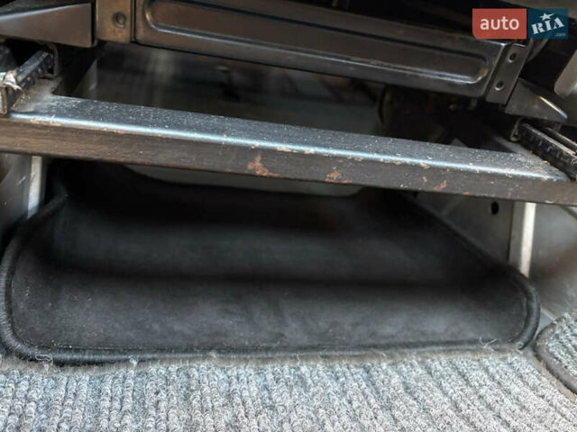 Сірий Мерседес Sprinter, об'ємом двигуна 2.15 л та пробігом 350 тис. км за 10000 $, фото 24 на Automoto.ua