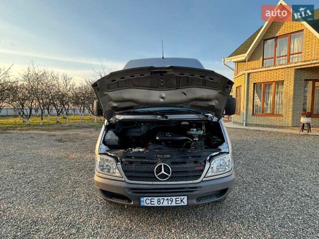 Сірий Мерседес Sprinter, об'ємом двигуна 2.15 л та пробігом 350 тис. км за 10000 $, фото 20 на Automoto.ua