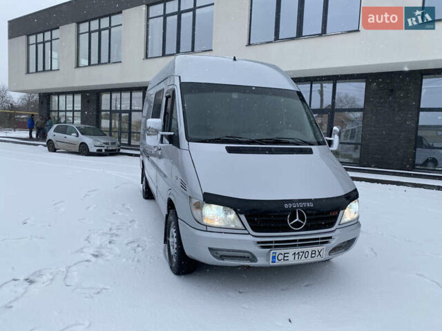 Серый Мерседес Sprinter, объемом двигателя 2.69 л и пробегом 500 тыс. км за 8700 $, фото 2 на Automoto.ua