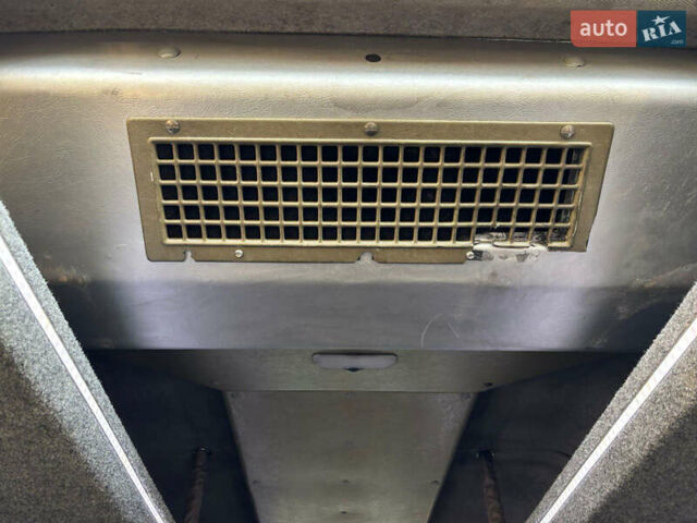 Сірий Мерседес Sprinter, об'ємом двигуна 2.15 л та пробігом 350 тис. км за 10000 $, фото 9 на Automoto.ua