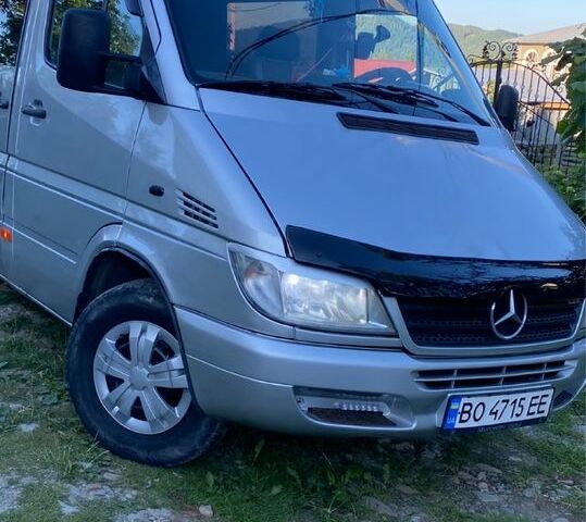 Серый Мерседес Sprinter, объемом двигателя 2.7 л и пробегом 500 тыс. км за 8000 $, фото 1 на Automoto.ua