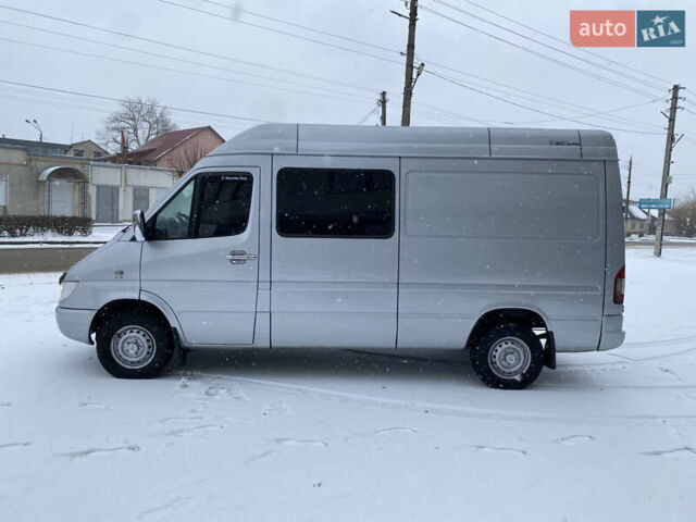 Серый Мерседес Sprinter, объемом двигателя 2.69 л и пробегом 500 тыс. км за 8700 $, фото 10 на Automoto.ua