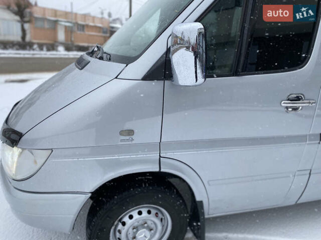 Серый Мерседес Sprinter, объемом двигателя 2.69 л и пробегом 500 тыс. км за 8700 $, фото 25 на Automoto.ua