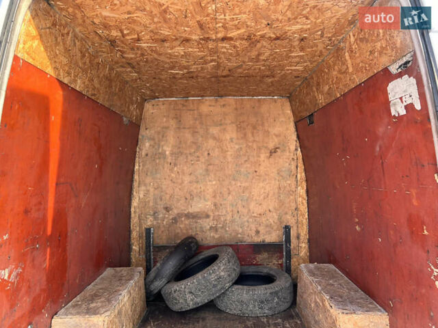 Сірий Мерседес Sprinter, об'ємом двигуна 2.7 л та пробігом 300 тис. км за 8900 $, фото 24 на Automoto.ua