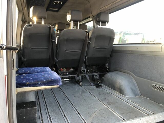 Сірий Мерседес Sprinter, об'ємом двигуна 2.1 л та пробігом 330 тис. км за 7800 $, фото 21 на Automoto.ua
