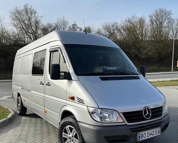 Сірий Мерседес Sprinter, об'ємом двигуна 2.69 л та пробігом 791 тис. км за 15300 $, фото 4 на Automoto.ua