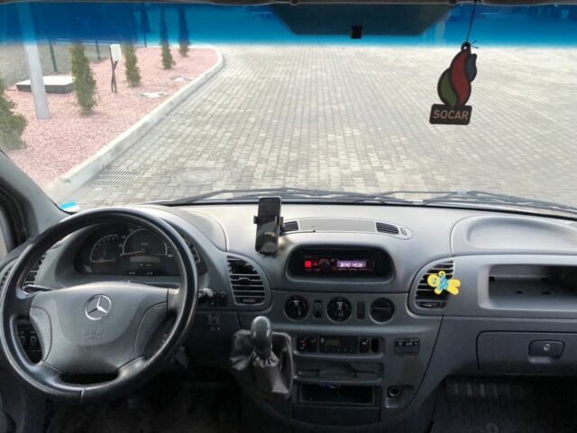 Сірий Мерседес Sprinter, об'ємом двигуна 2.1 л та пробігом 330 тис. км за 7800 $, фото 17 на Automoto.ua