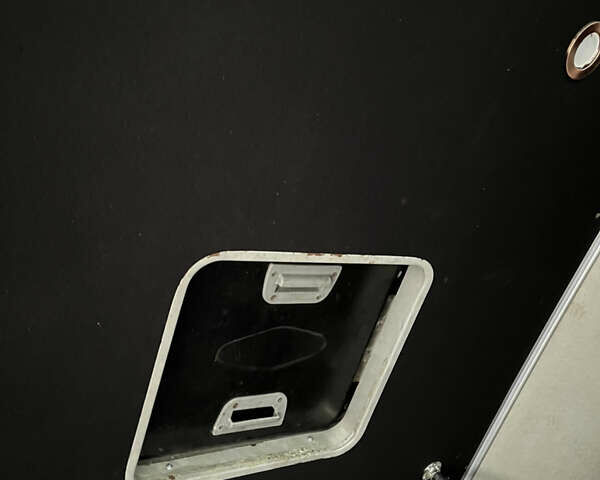 Серый Мерседес Sprinter, объемом двигателя 2.7 л и пробегом 682 тыс. км за 8000 $, фото 18 на Automoto.ua