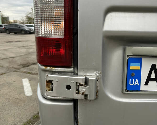 Серый Мерседес Sprinter, объемом двигателя 2.7 л и пробегом 682 тыс. км за 8000 $, фото 11 на Automoto.ua