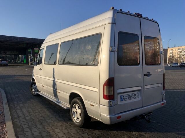 Сірий Мерседес Sprinter, об'ємом двигуна 2.1 л та пробігом 330 тис. км за 7800 $, фото 3 на Automoto.ua