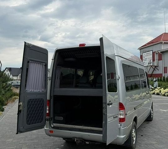 Сірий Мерседес Sprinter, об'ємом двигуна 2.69 л та пробігом 89 тис. км за 20000 $, фото 6 на Automoto.ua