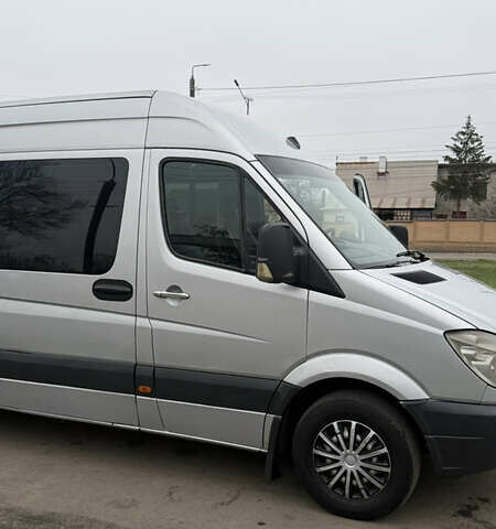 Сірий Мерседес Sprinter, об'ємом двигуна 2.69 л та пробігом 460 тис. км за 16500 $, фото 5 на Automoto.ua