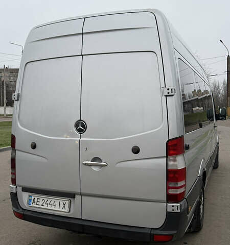 Сірий Мерседес Sprinter, об'ємом двигуна 2.69 л та пробігом 460 тис. км за 16500 $, фото 11 на Automoto.ua