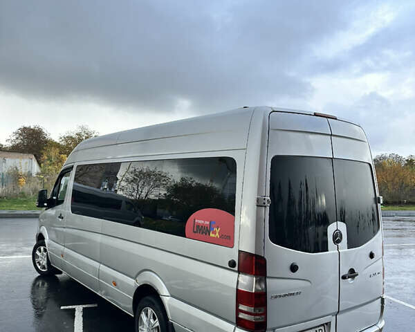 Сірий Мерседес Sprinter, об'ємом двигуна 2.99 л та пробігом 400 тис. км за 28500 $, фото 3 на Automoto.ua