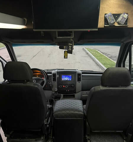 Сірий Мерседес Sprinter, об'ємом двигуна 2.69 л та пробігом 460 тис. км за 16500 $, фото 26 на Automoto.ua