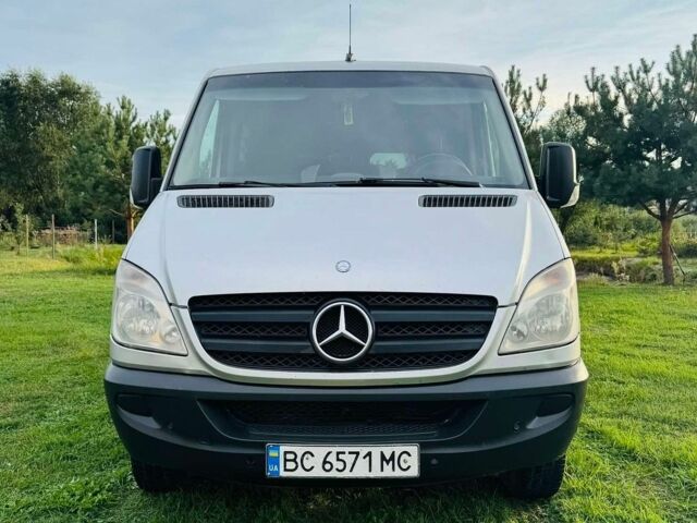 Серый Мерседес Sprinter, объемом двигателя 2.15 л и пробегом 540 тыс. км за 7999 $, фото 8 на Automoto.ua