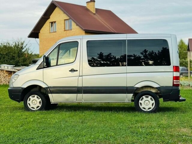 Серый Мерседес Sprinter, объемом двигателя 2.15 л и пробегом 540 тыс. км за 7999 $, фото 21 на Automoto.ua