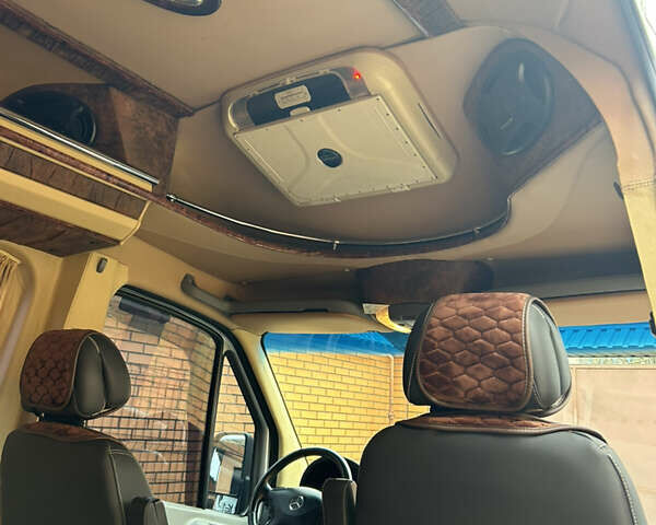 Сірий Мерседес Sprinter, об'ємом двигуна 2.2 л та пробігом 300 тис. км за 15999 $, фото 10 на Automoto.ua