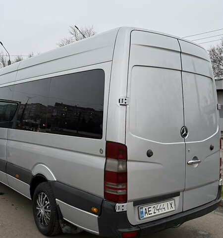 Сірий Мерседес Sprinter, об'ємом двигуна 2.69 л та пробігом 460 тис. км за 16500 $, фото 10 на Automoto.ua