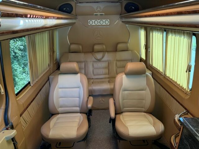 Серый Мерседес Sprinter, объемом двигателя 3 л и пробегом 100 тыс. км за 25000 $, фото 7 на Automoto.ua