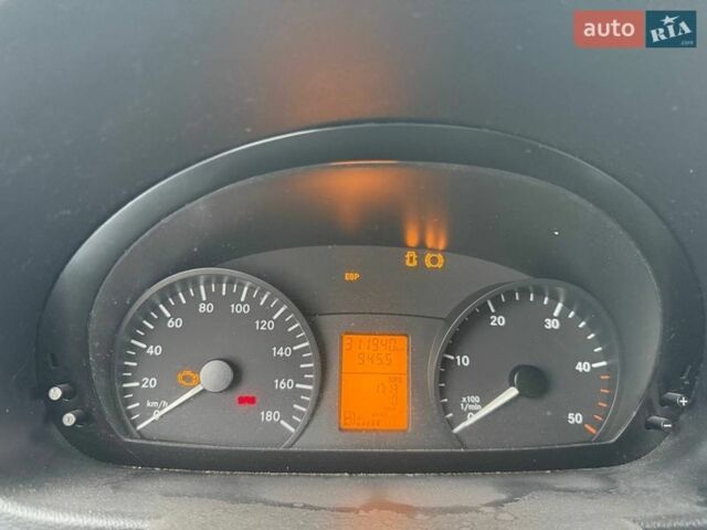 Серый Мерседес Sprinter, объемом двигателя 2.15 л и пробегом 311 тыс. км за 12000 $, фото 12 на Automoto.ua