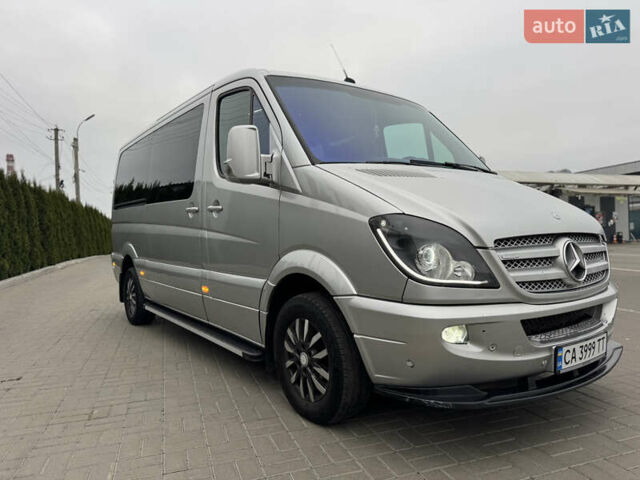 Серый Мерседес Sprinter, объемом двигателя 2.15 л и пробегом 672 тыс. км за 19000 $, фото 7 на Automoto.ua