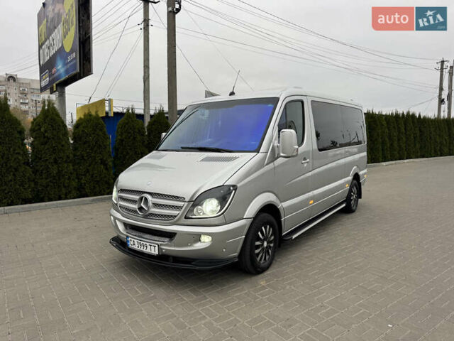 Серый Мерседес Sprinter, объемом двигателя 2.15 л и пробегом 672 тыс. км за 19000 $, фото 9 на Automoto.ua