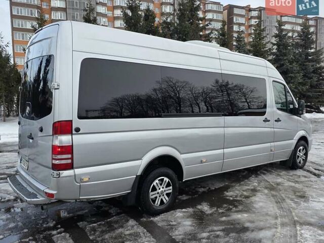 Серый Мерседес Sprinter, объемом двигателя 3 л и пробегом 550 тыс. км за 25999 $, фото 11 на Automoto.ua
