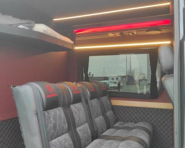 Серый Мерседес Sprinter, объемом двигателя 2.2 л и пробегом 440 тыс. км за 24208 $, фото 1 на Automoto.ua