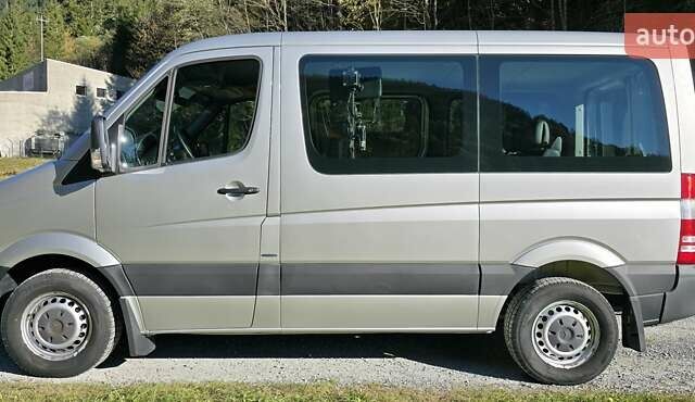 Серый Мерседес Sprinter, объемом двигателя 2.2 л и пробегом 234 тыс. км за 26000 $, фото 4 на Automoto.ua
