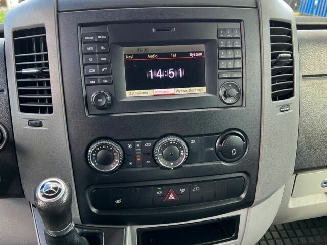 Серый Мерседес Sprinter, объемом двигателя 2.2 л и пробегом 243 тыс. км за 9600 $, фото 22 на Automoto.ua