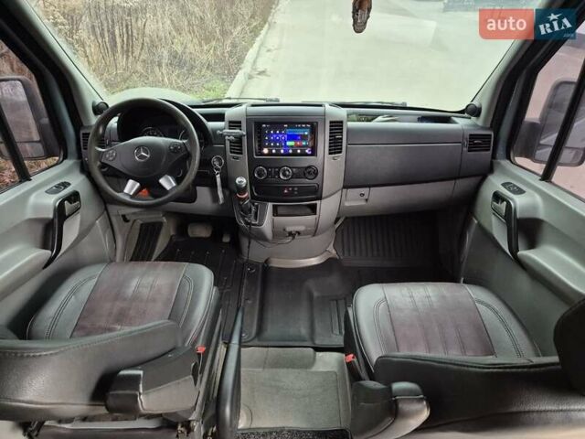 Сірий Мерседес Sprinter, об'ємом двигуна 2.14 л та пробігом 290 тис. км за 22000 $, фото 6 на Automoto.ua