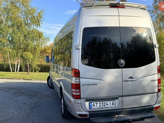 Серый Мерседес Sprinter, объемом двигателя 2.2 л и пробегом 800 тыс. км за 18500 $, фото 12 на Automoto.ua