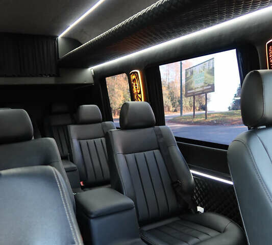 Серый Мерседес Sprinter, объемом двигателя 2.2 л и пробегом 317 тыс. км за 37000 $, фото 8 на Automoto.ua