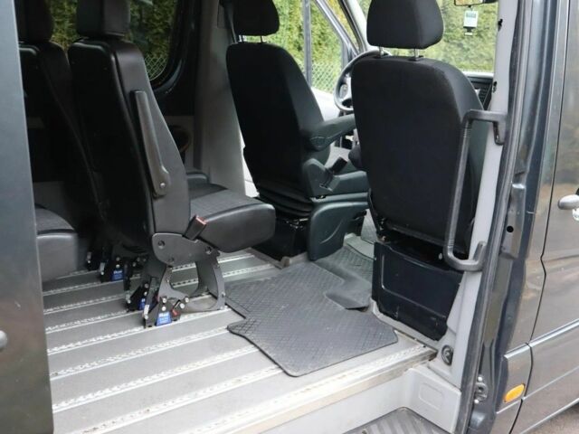 Серый Мерседес Sprinter, объемом двигателя 2.2 л и пробегом 132 тыс. км за 12700 $, фото 23 на Automoto.ua