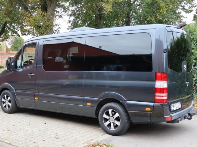 Серый Мерседес Sprinter, объемом двигателя 2.2 л и пробегом 132 тыс. км за 12700 $, фото 7 на Automoto.ua