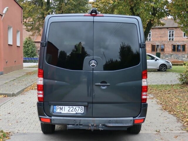 Серый Мерседес Sprinter, объемом двигателя 2.2 л и пробегом 132 тыс. км за 12200 $, фото 15 на Automoto.ua