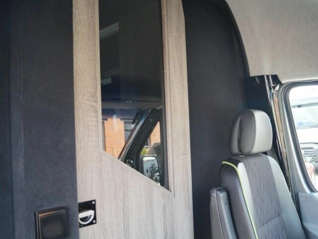 Сірий Мерседес Sprinter, об'ємом двигуна 2.2 л та пробігом 111 тис. км за 11000 $, фото 21 на Automoto.ua