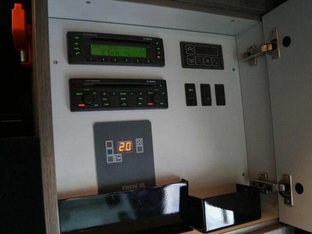 Сірий Мерседес Sprinter, об'ємом двигуна 2.2 л та пробігом 111 тис. км за 11000 $, фото 18 на Automoto.ua