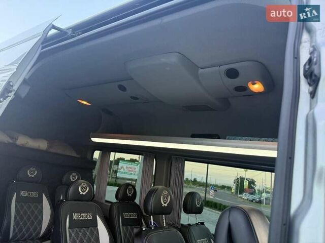 Серый Мерседес Sprinter, объемом двигателя 2.9 л и пробегом 860 тыс. км за 29700 $, фото 9 на Automoto.ua