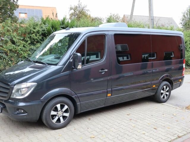 Серый Мерседес Sprinter, объемом двигателя 2.2 л и пробегом 132 тыс. км за 12200 $, фото 10 на Automoto.ua