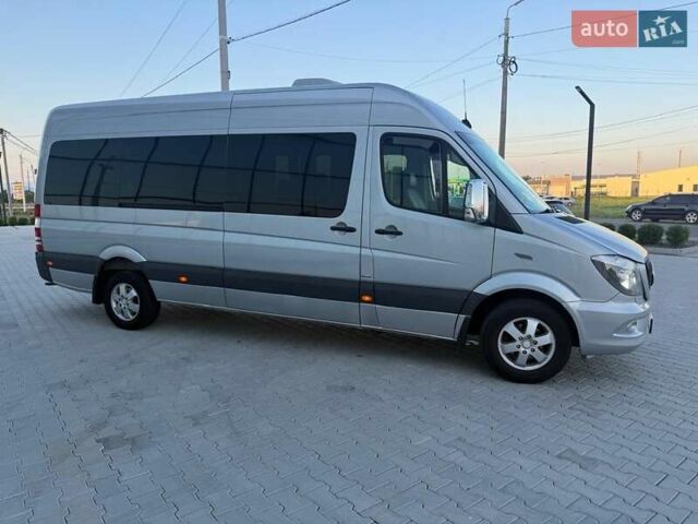 Серый Мерседес Sprinter, объемом двигателя 2.9 л и пробегом 860 тыс. км за 29700 $, фото 5 на Automoto.ua