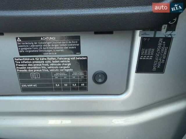 Серый Мерседес Sprinter, объемом двигателя 2.9 л и пробегом 860 тыс. км за 29700 $, фото 11 на Automoto.ua