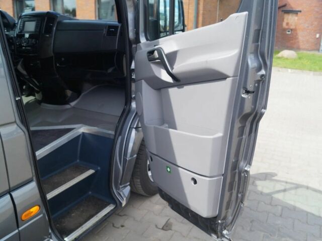 Сірий Мерседес Sprinter, об'ємом двигуна 2.2 л та пробігом 111 тис. км за 11000 $, фото 9 на Automoto.ua