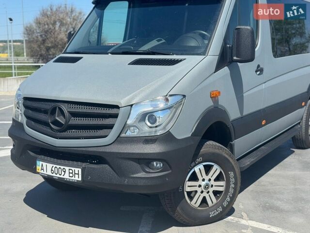 Серый Мерседес Sprinter, объемом двигателя 2.99 л и пробегом 20 тыс. км за 72999 $, фото 3 на Automoto.ua