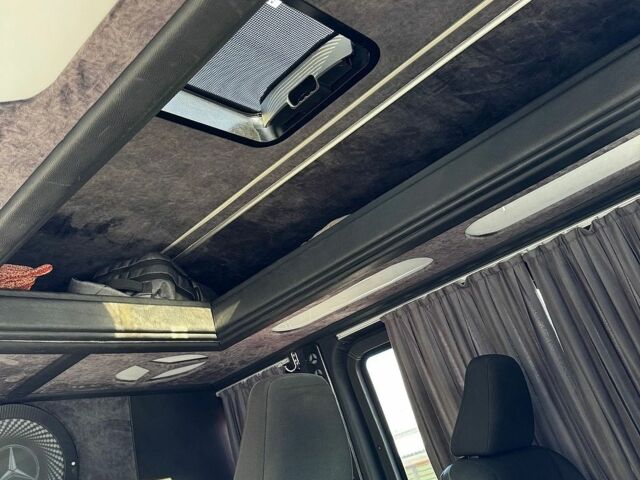 Серый Мерседес Sprinter, объемом двигателя 2.14 л и пробегом 800 тыс. км за 23500 $, фото 11 на Automoto.ua