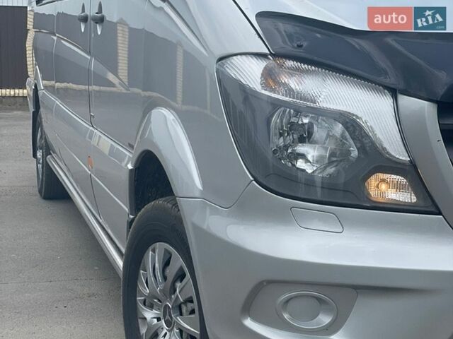 Серый Мерседес Sprinter, объемом двигателя 2.2 л и пробегом 437 тыс. км за 25500 $, фото 18 на Automoto.ua