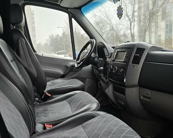 Сірий Мерседес Sprinter, об'ємом двигуна 2.14 л та пробігом 693 тис. км за 25400 $, фото 12 на Automoto.ua